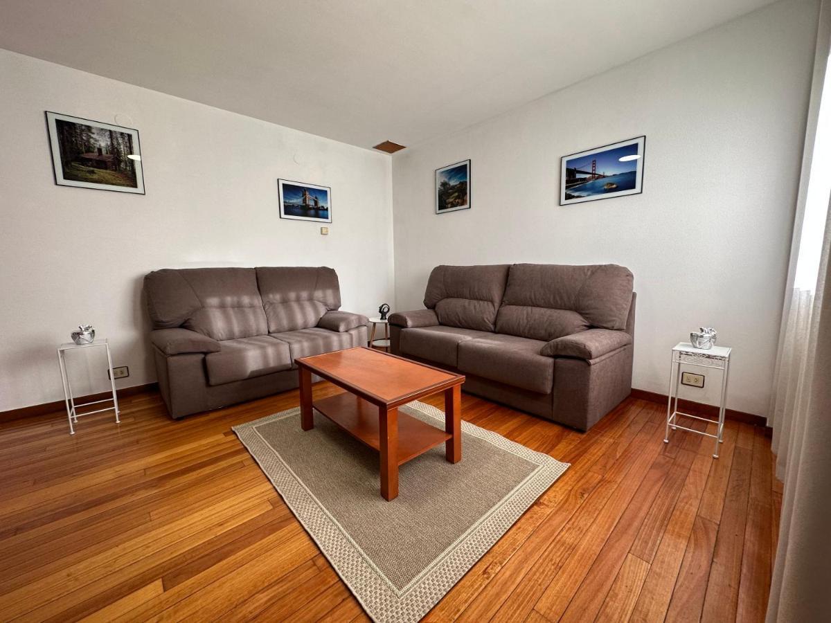 Oktheway Et Suseia Apartment Саррия Екстериор снимка